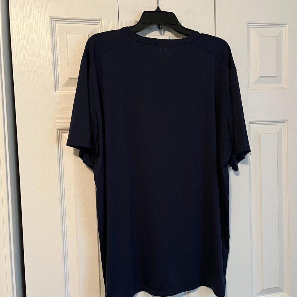 Men's Shirt - Picture 4 of 4